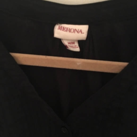 MERONA WOMANS MED BLACK BUTTON DOWN TOP - Picture 3 of 5